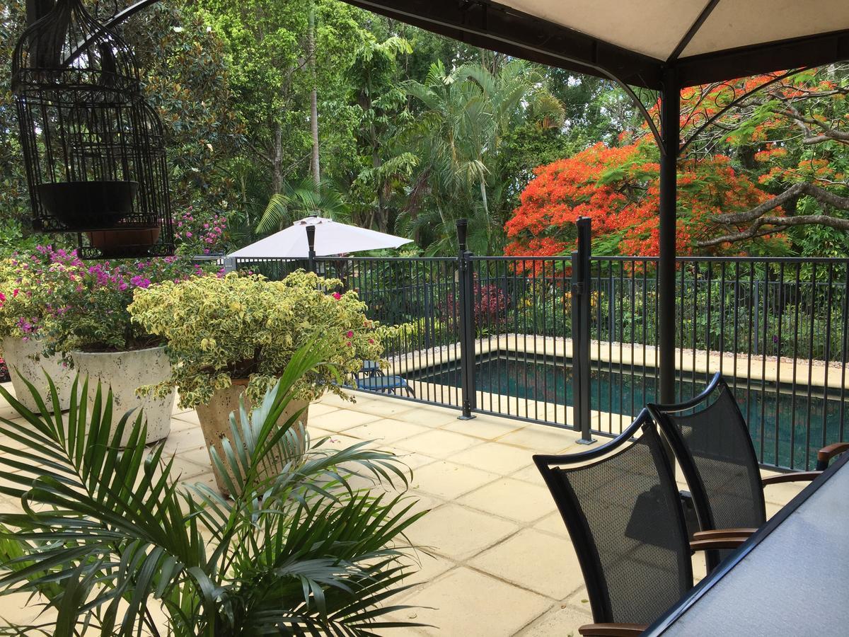 Cooroy Eden Rest Bed & Breakfast エクステリア 写真